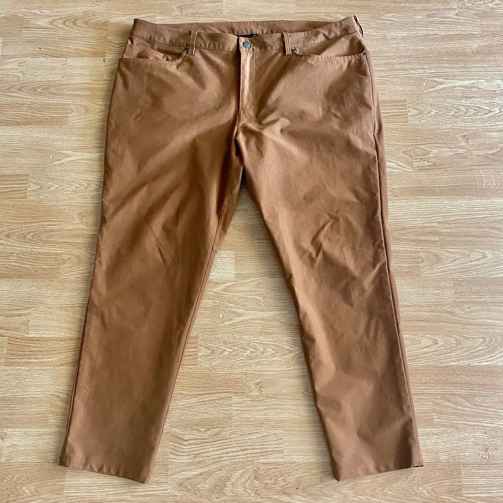 Lululemon Men’s Classic Fit Button Front Pants